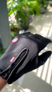 Sarung Tangan Motor Zipper Waterproof dan Touch Screen Anti Slip / Glove Pengendara Anti Air Layar Sentuh