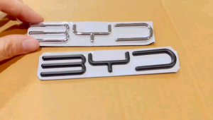 Emblem Logo Mobil BYD Build Yours Dream Universal Hitam Chrome Bahan Metal