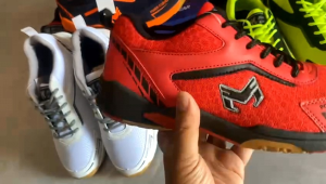 sepatu batminton markkumi power cusion