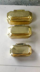 Tempat Nginang Model Kuno Bahan Kuningan Warna Kuning 1 Pcs