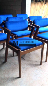 KURSI MAKAN CAFE JATI TUA MEBEL FURNITURE JEPARA - P200XL80XT75