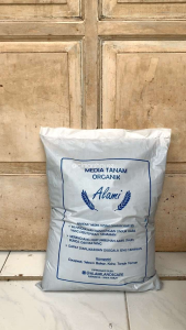GARDEN MEDIA TANAM ALAMI LANDSCAPE ORGANIK