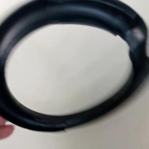 KARET TATAKAN PERKEONG GRAN MAX/LUXIO DEPAN ORI (HARGA 1 PCS)