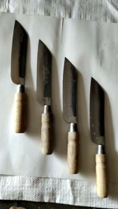 Pisau Baja Ukuran Besar: Pilihan Tepat untuk Memasak & Mencuci