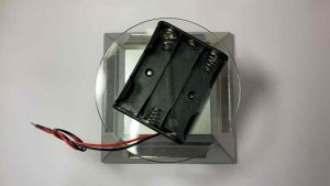 Đế 3 pin 1v5 size AA