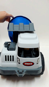 Beach Truck Toy Series Detachable and Functional For Carrying Sand
