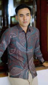 Batik Hadi Solo Kemeja Batik Slimfit full furing katun motif KOMBINASI UNGU FULL FURING KATUN