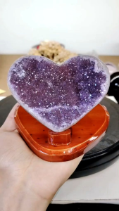 Natural High Grade Uruguay Rainbow Amethyst Crystal Heart Shape Ornament AH03