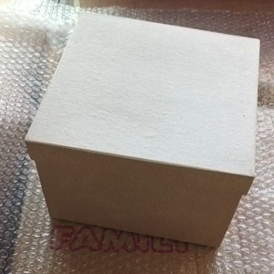 White square hard box full cover 8x8x5 inches. Fits for stationery craft and gift cards. Suitable for packaging and cartons.