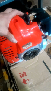 máy cắt cỏ mitsubishi tb50 - chạy chế walbro hàng chất lượng