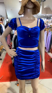 Setelan Wanita Bahan Bludru Model Sabrina Lengan Kerut