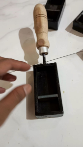 SINGEN EMAS / CETAKAN EMAS & PERAK. PANJANG 10CM LEBAR 5CM