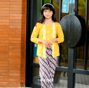 KEBAYA JUMPUTAN KEBAYA BATIK ANAK SET KEBAYA ANAK