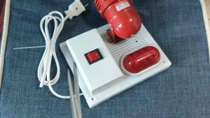 Báo động báo cháy khẩn cấp lắp đặt sẵn cắm điện trực tiếp còi hú đèn báo động