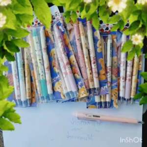ปากกาเจล ลายกาตูน ชนิดลบได้ ยี่ห้อ ขนาด หัว 0.5มม. หมึกสีน้ำเงิน (1 แพ็ค / 3 แท่ง) คละลาย