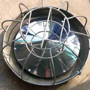 Máng heo ăn bằng vỏ xe siêu bền loại 10 con (bánh nhỏ 44cm/ bánh lớn 54cm)