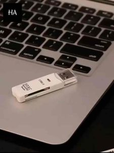 Đầu Đọc Thẻ Nhớ USB 3.0 Đọc Thẻ SD - Micro Sd