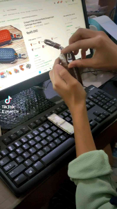 Dompet STNK Kulit Asli Mobil Dompet Kulit Gantungan Kunci Mobil Coklat Hijau Merah Hitam Biru Kunci Mobil Tas Pria Dompet Kunci Pria
