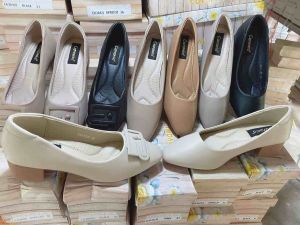 🗝NEW🗝แบบใหม่🎉รองเท้าคัดชูงานนำ้เข้า แบรนด์cavawiaไซส์36-40