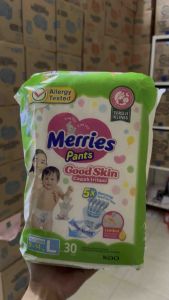 Merries Paket 2 Ball Nbs40 M32 L28 XL26 Popok Bayi Celana