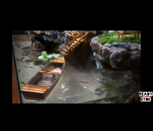 miniatur perahu dan miniatur rumah kayu hiasan diorama aquarium atau hiasan meja tamu