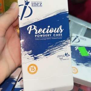 Inez Precious Powder Cake Refil dan Full Kaca