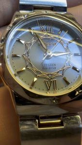 Đồng hồ nữ hàng hiệu CITIZEN WICCA ECO DRIVE pin năng lượng size 24mm đai mặt siêu đẹpdây thép không gỉ khóa zin dài 18cm