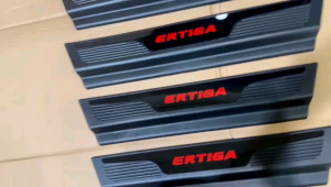 Sillplate Samping All New Ertiga 2018-2027 Hitam Exclusive Activo Hitam Merah