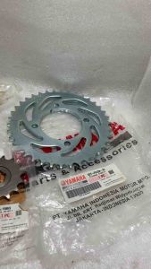 Gear gir rantai set 4ST vega R lama crypton alfa vega R new jupiter FIZR original ori asli yamaha ygp 4ST-F5438-10
