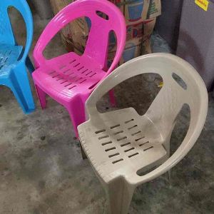 UniGlobal High Quality Colored Kiddie Chair With Armrest Heavy Duty Chair Outdoor Chair