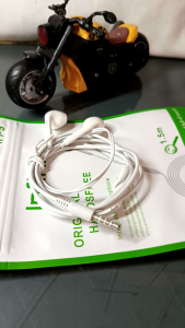 Infn!x Headset with Deep and Full Sound Built-in Microphone 1.5 Meter Cable