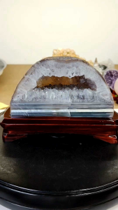Natural High Grade Brazil Agate Crystal Geode Ornament UAG08