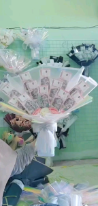 Buket uang asli Buket Uang Aslichat adminBUKET UANG ASLI