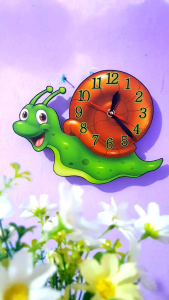 Jam Dinding Aesthetic Karakter Siput