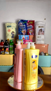 Chai sữa tắm E100 12lit hương nước hoa đủ màu đủ mùi hương.