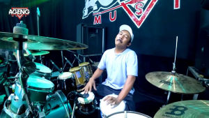 Flasdisk Musik Mp3 dan Mp4 FULL MUSIK DAN VIDEO  PAKET KUMPLIT