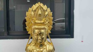 แผ่นทองคำเปลว สำหรับปิดพระพุทธรูป ขนาด 3cm3.5cm4cm