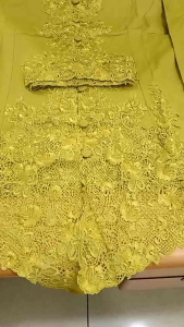 FREE OBI SET ROK BATIK PANJANG & KEBAYA KATUN STRECH BORDIR SENADA LENGAN PANJANG KANCING BUNGKUS SIZE M - XL.  M LD 90 CM BB 40 - 45 KG BISA PAKAI L LD 94 CM BB 45 - 55 KG BISA PAKAI XL LD 98 CM BB 55 - 65 KG BISA PAKAI  ROK DUYUNG FREE SIZE