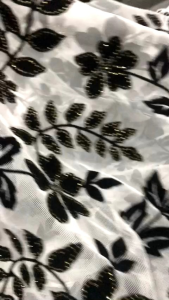 vải voan lưới ép hoa nhung đen đẹp sang _( khổ 1m5)may đầm váy thời trang