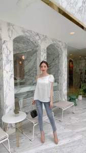 เสื้อไหล่เดียว หรูหรา โบว์ยาว😍