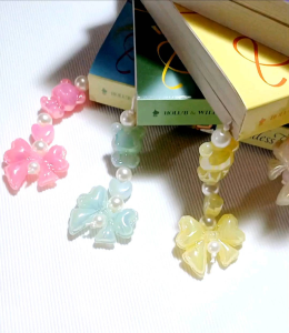 Bear with Bow Beads Bookmark