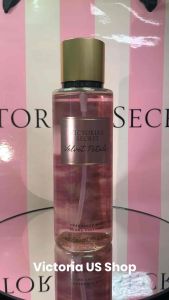 การันตี 100% รุ่นใหม่ ล่าสุด ไฉไลกว่าเดิม "สเปรย์น้ําหอม" VICTORIAS SECRET Fragrance Mist กลิ่น Velvet Petals ขนาด 250ml