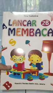 buku lancar membaca 2 B 32 halaman (19×27cm)