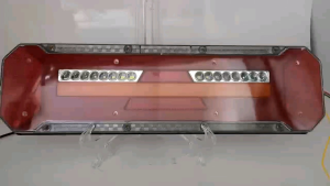 Lampu belakang truk BRILIANT panjang 46cm 1 pasang