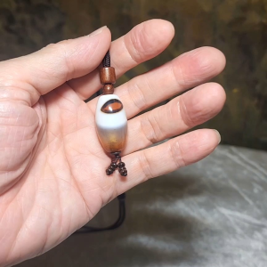29.6mm Premium Tibetan Sardonyx Natural Eye Buddha Eye Dzi pendant 精品藏传缠丝玛瑙天眼佛眼红财神天珠