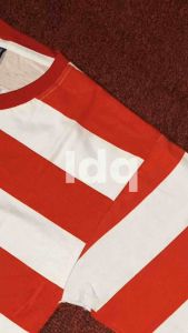 Kaos Nyaman & Tahan Lama: Pilihan Tepat untuk Aktivitas Sehari-hari