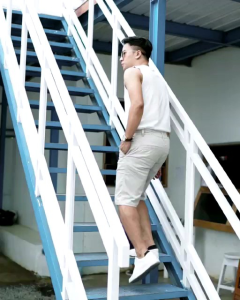 Celana Pendek Chino Pria: Kualitas Tinggi & Keren