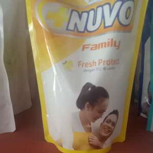 NUVO FAMILY Sabun Mandi Cair Fresh Protect Pouch 400ML