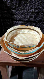 besek teratai bambu - hampers teratai - keranjang teratai - besek bambu bulat