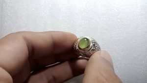 Batu Natural Ijo Botol Green Serpentine Bergiwang Mini Ring Alpaka Size 7 Siap Pakai